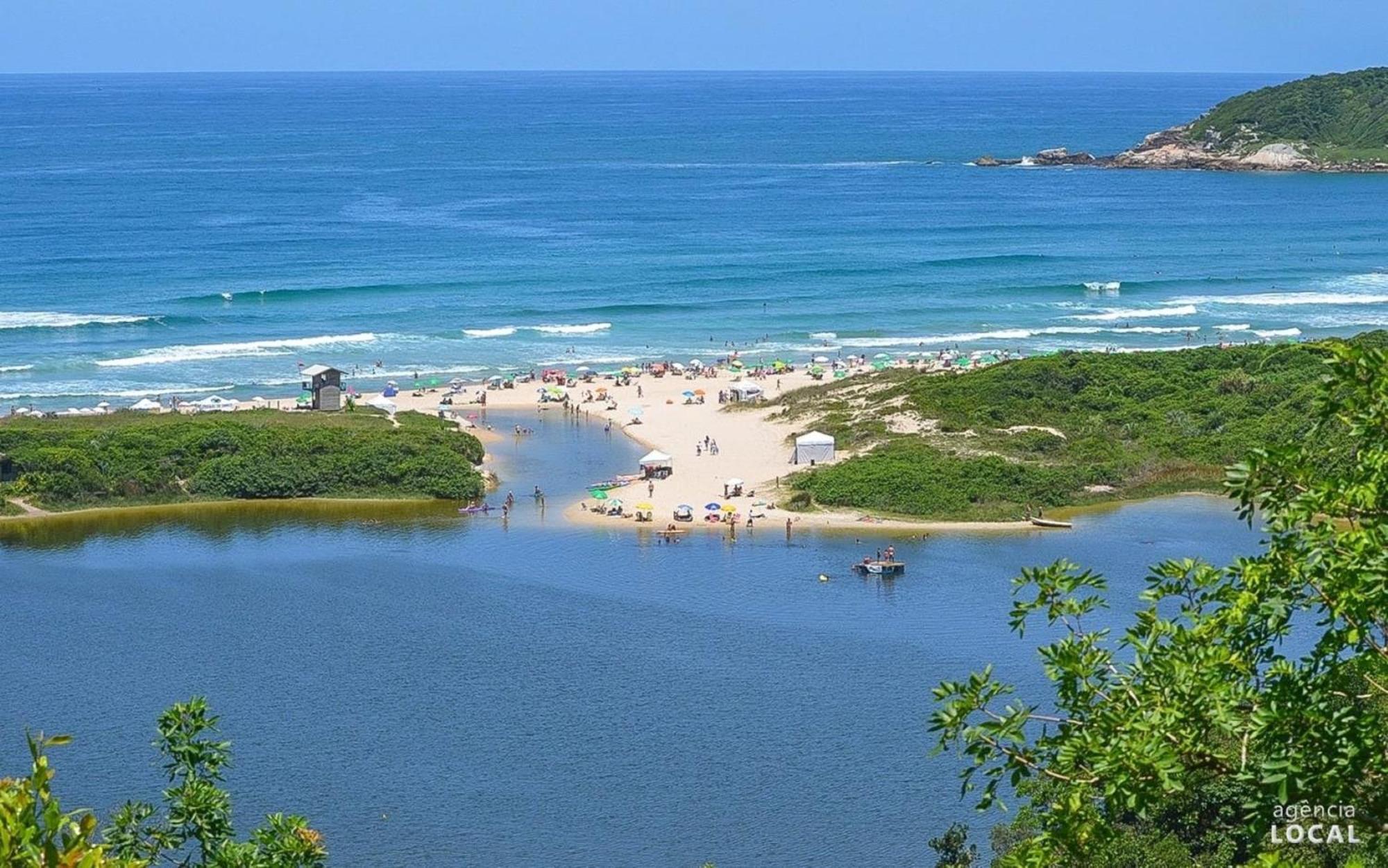 Pousada Bangalos Do Rosa Praia do Rosa Bagian luar foto