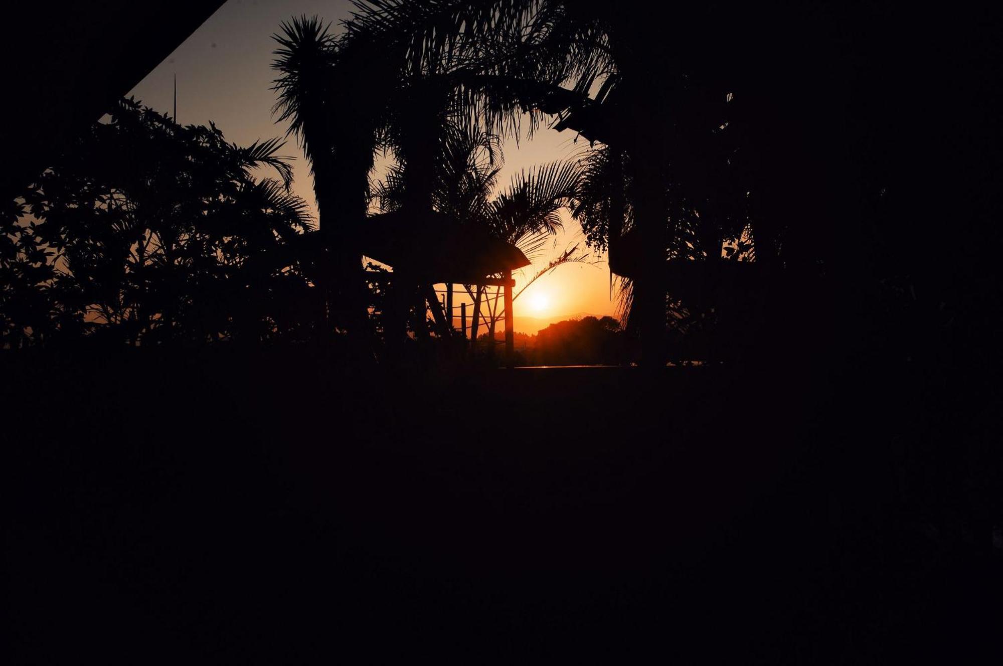 Pousada Bangalos Do Rosa Praia do Rosa Bagian luar foto
